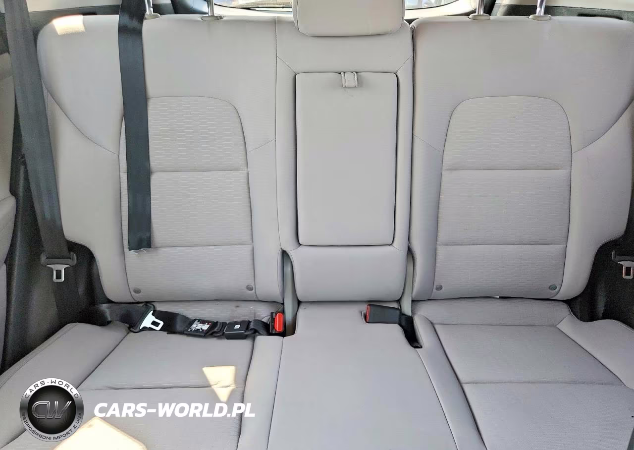 2019 Hyundai Tucson Se VIN:KM8J2CA46KU931739 - 10