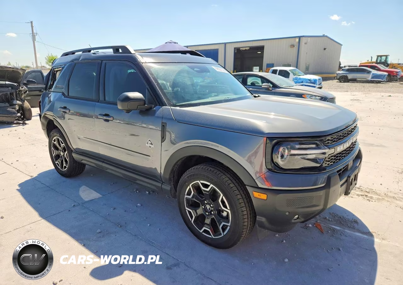 2025 Ford Bronco Sport Outer Banks VIN:3FMCR9CN3SRE15696 - 4