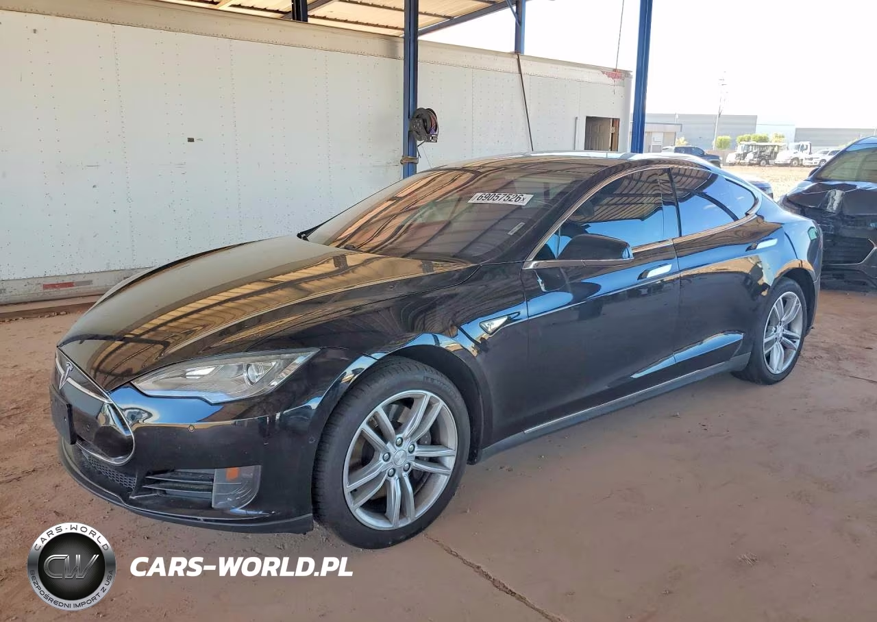 2015 Tesla Model S 85 – zdjęcie 1 z 12