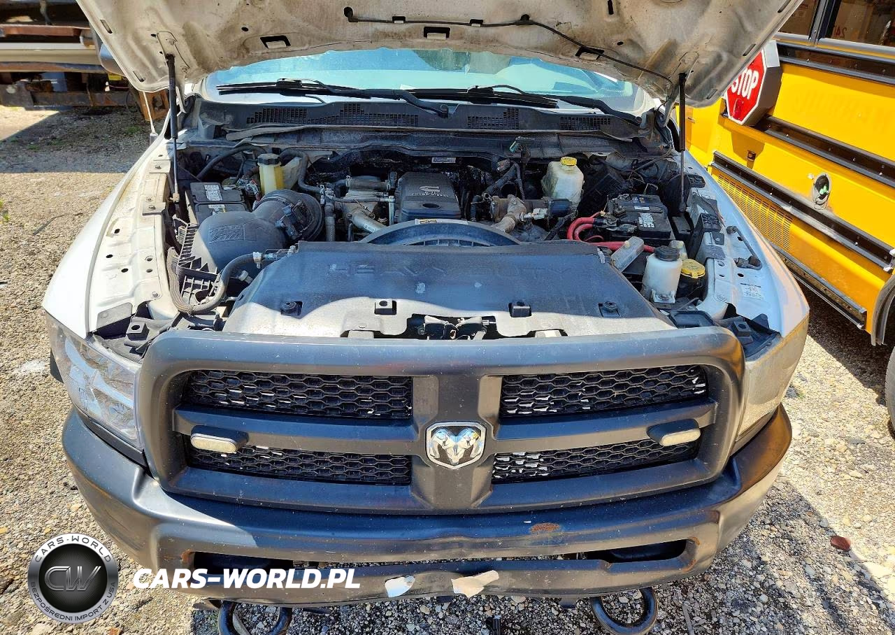 2015 Ram 5500 VIN:3C7WRNBL6FG705980 - 12