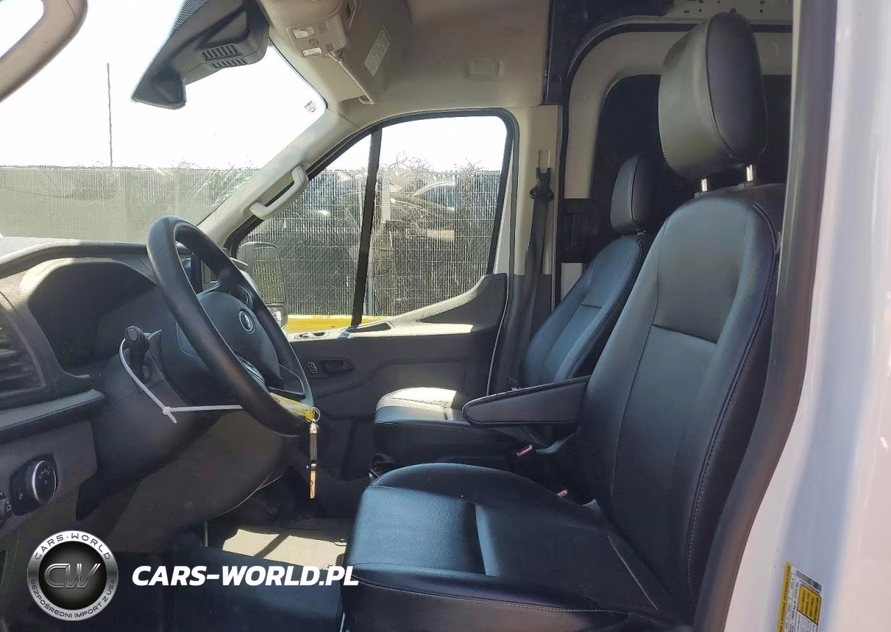 2023 Ford Transit T-250 VIN:1FTBR1C82PKB38983 - 7