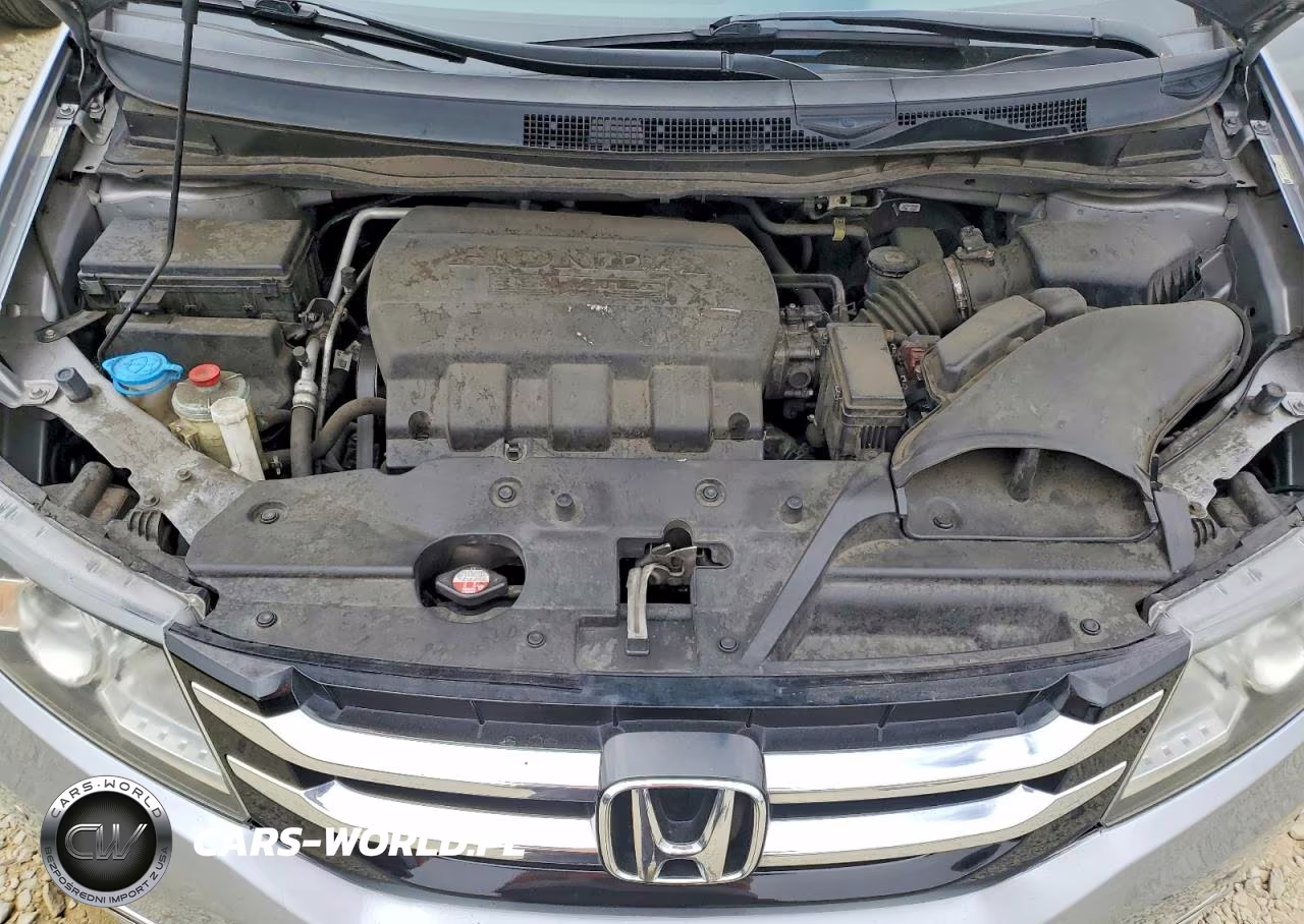 2016 Honda Odyssey Touring VIN:5FNRL5H97GB088751 - 12