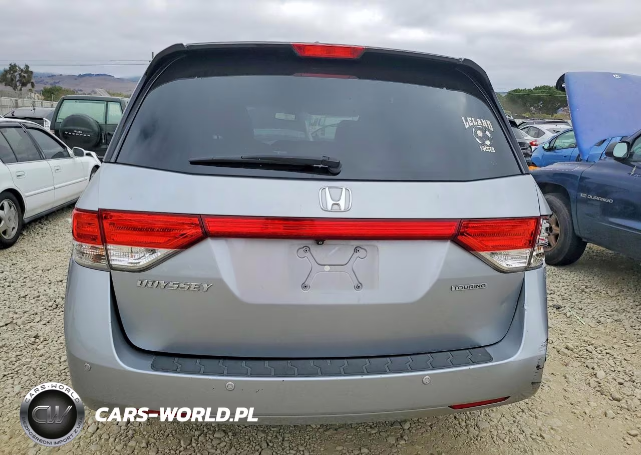 2016 Honda Odyssey Touring VIN:5FNRL5H97GB088751 - 6