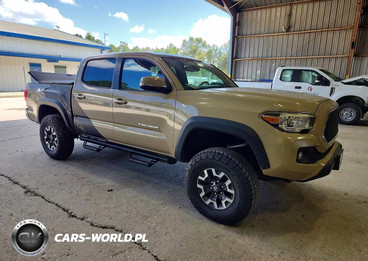 2017 Toyota Tacoma Trd Off-Road VIN:5TFAZ5CNXHX042872 - 4