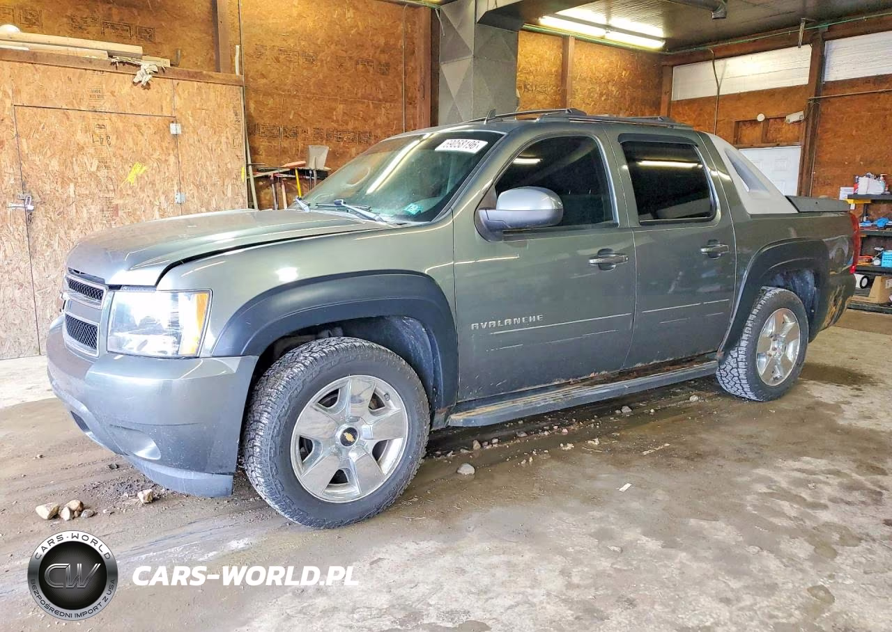 2011 Chevrolet Avalanche Ls
