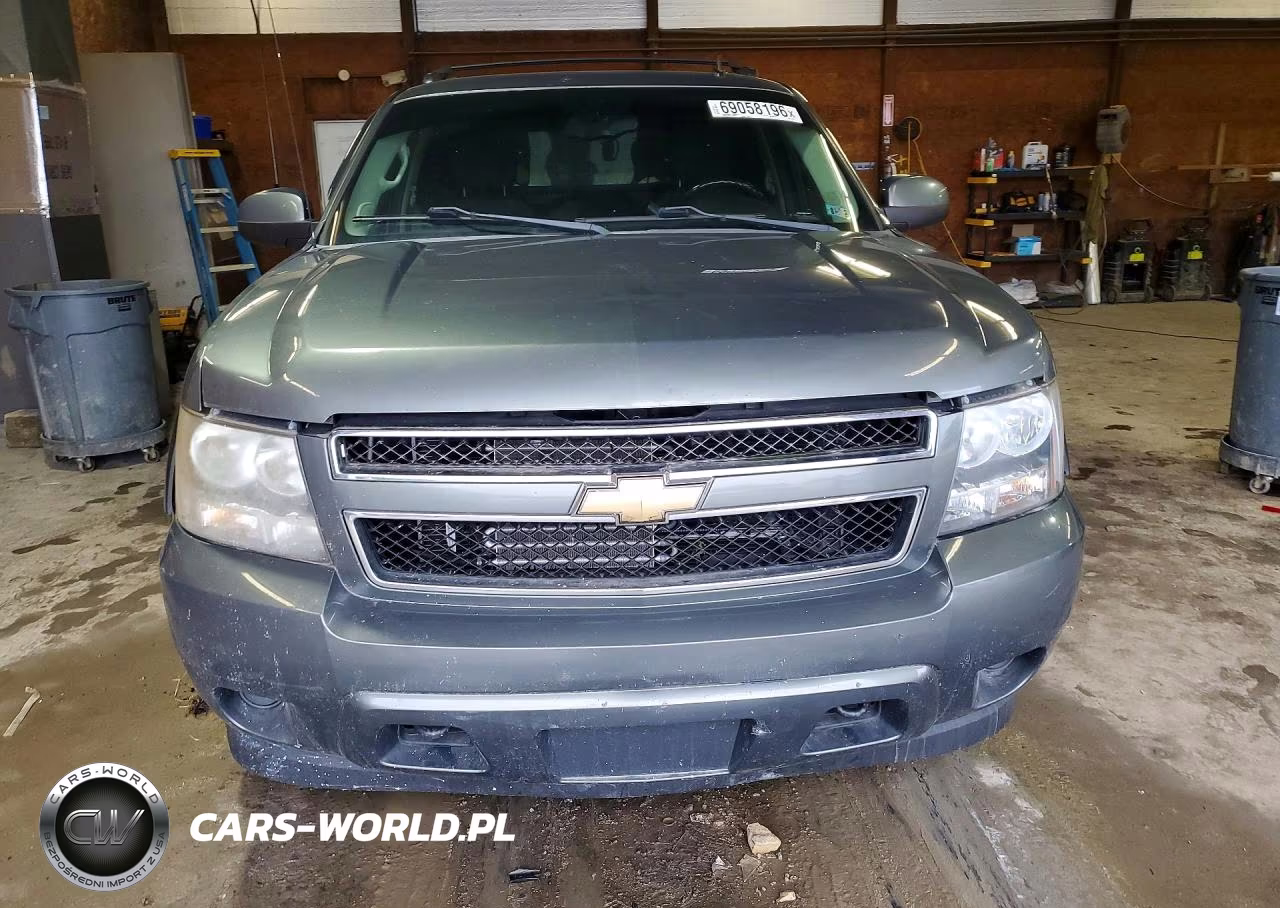 2011 Chevrolet Avalanche Ls VIN:3GNTKEE31BG107085 - 5