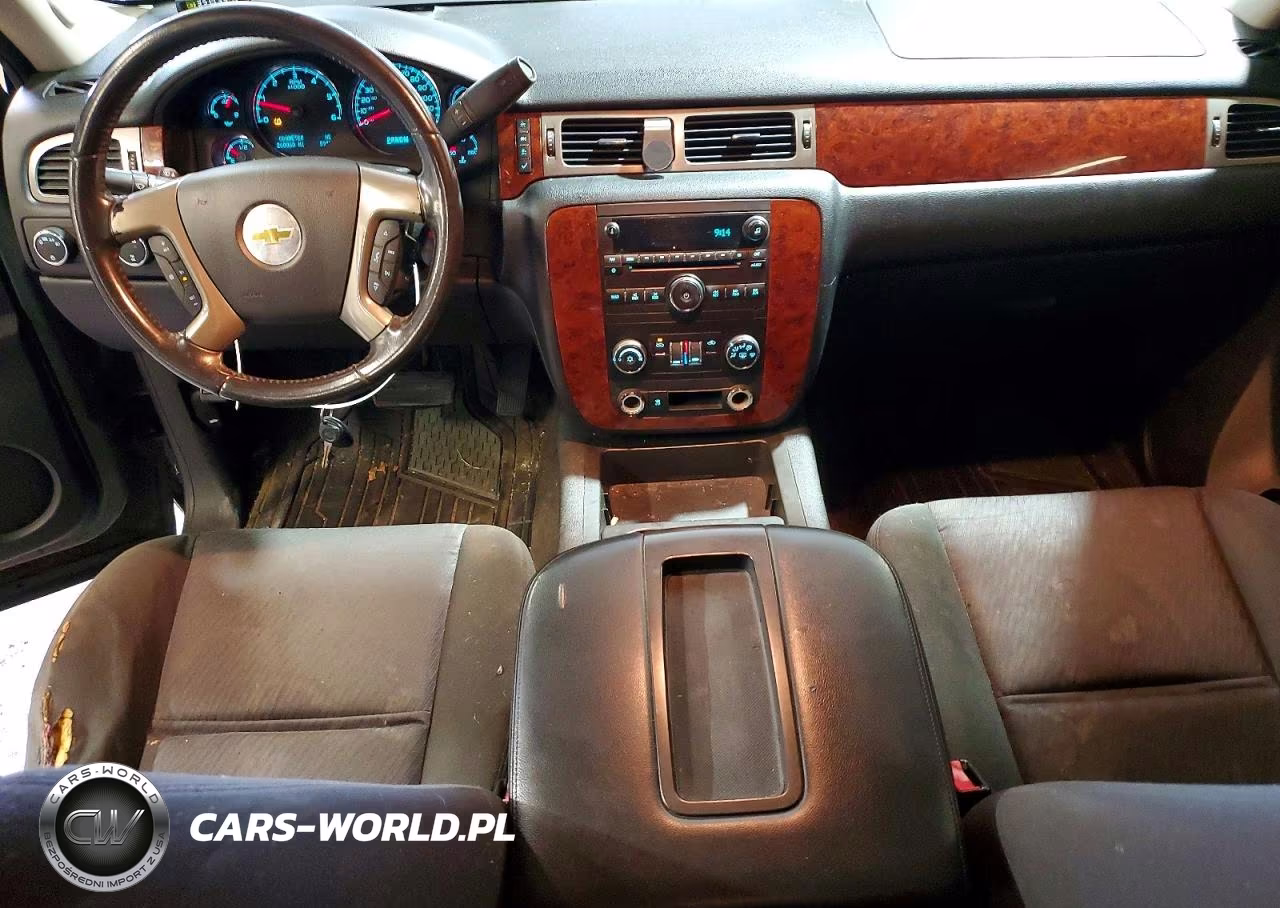 2011 Chevrolet Avalanche Ls VIN:3GNTKEE31BG107085 - 8