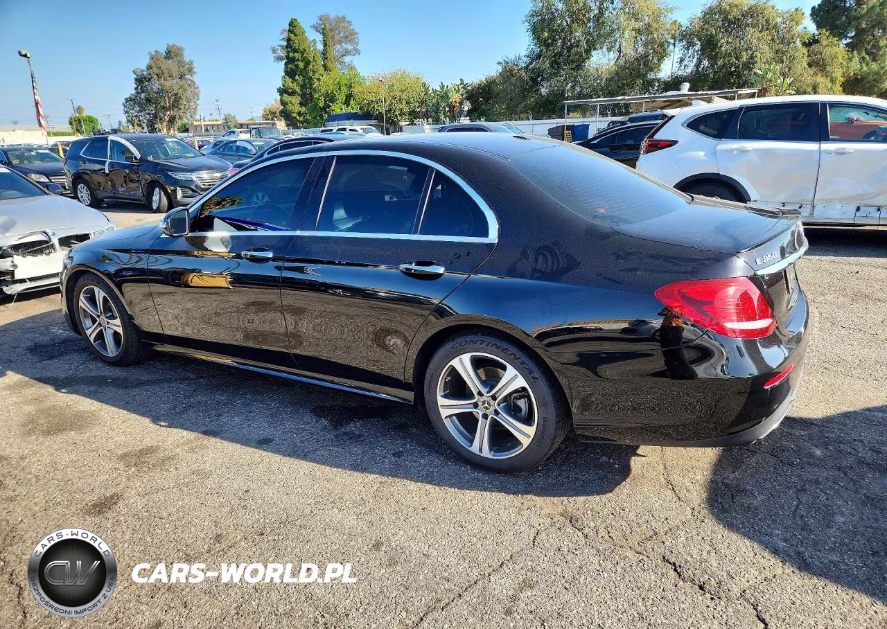 2020 Mercedes-Benz E 350 VIN:W1KZF8DB5LA827111 - 2