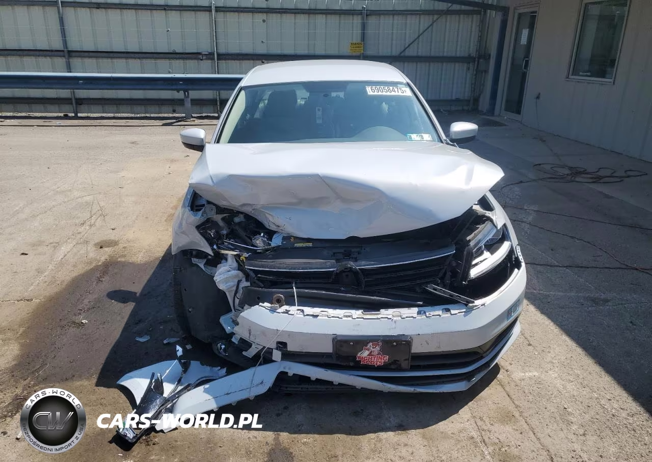 2017 Volkswagen Jetta S VIN:3VW2B7AJ1HM279984 - 5