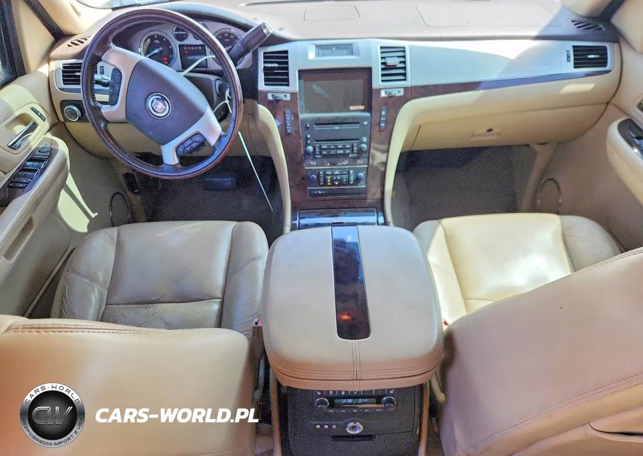2009 Cadillac Escalade Luxury VIN:1GYFK23229R215931 - 8