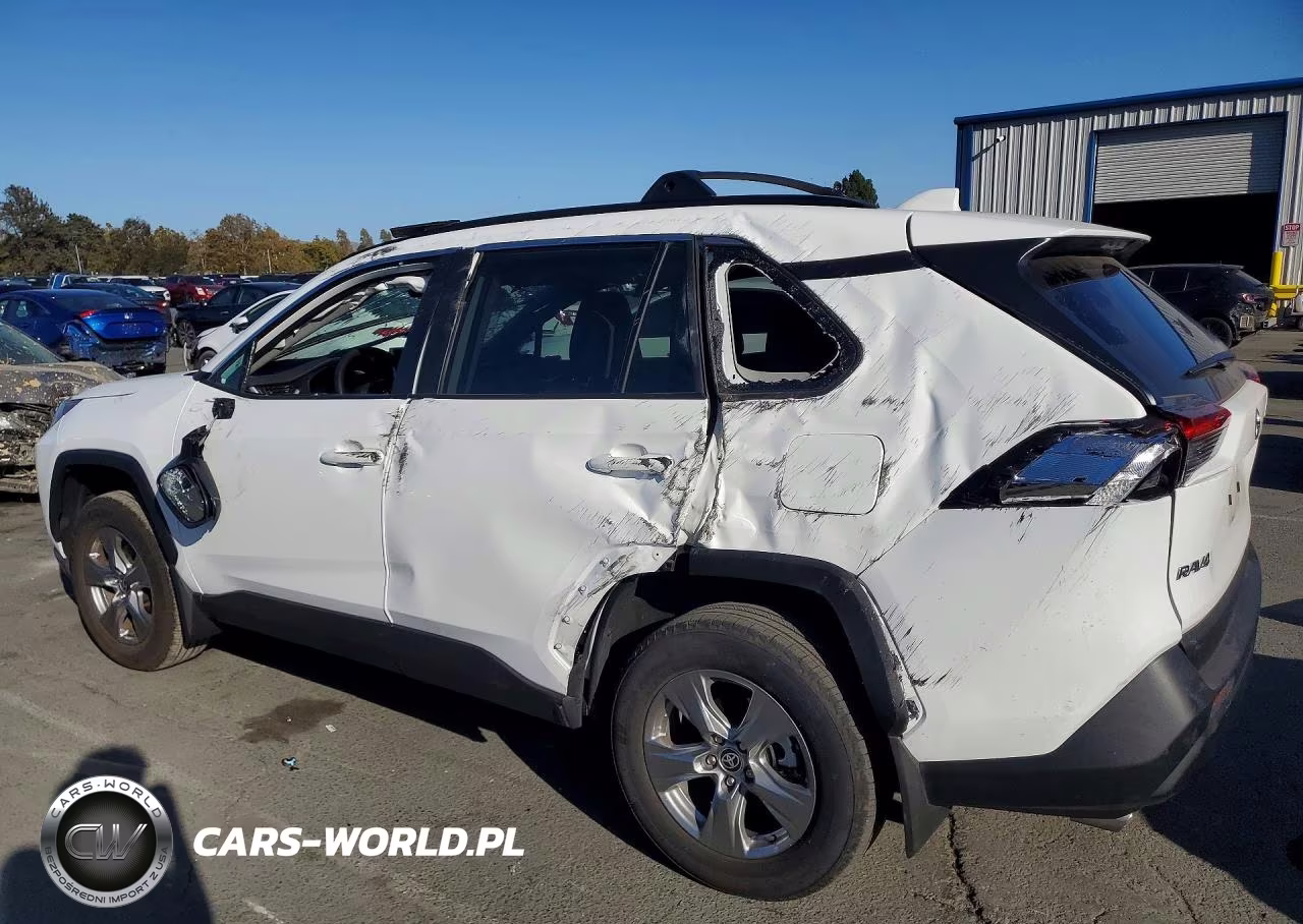 2025 Toyota Rav4 Xle VIN:2T3P1RFV8SW605689 - 2