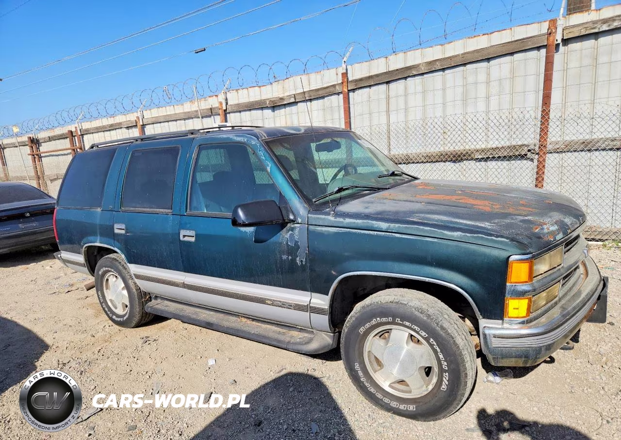 1996 Chevrolet Tahoe K1500 VIN:1GNEK13R3TJ397340 - 4
