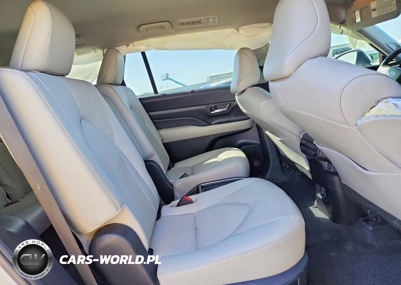 2024 Toyota Grand Highlander Limited VIN:5TDAAAB52RS014489 - 11
