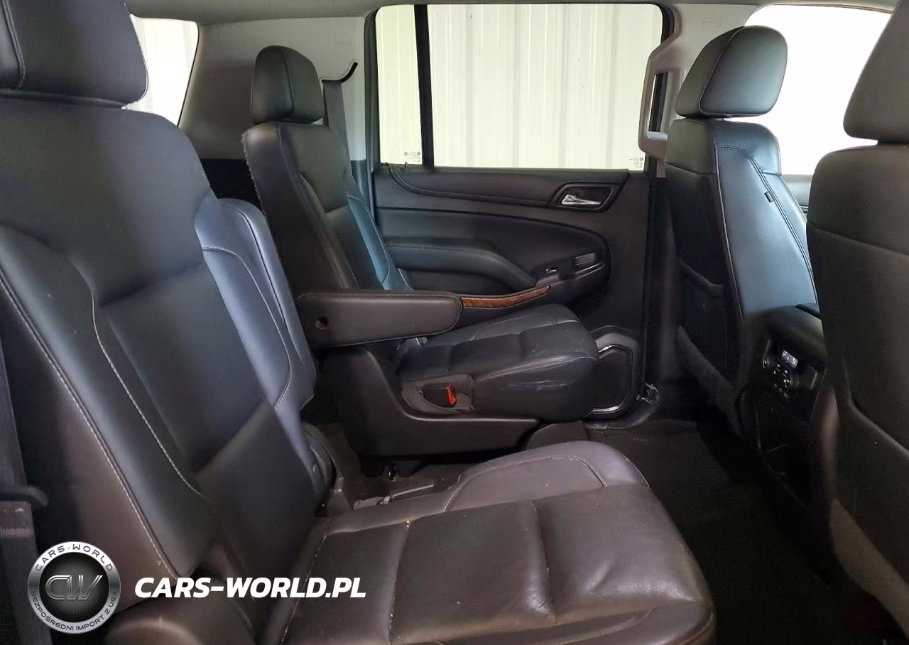2017 Chevrolet Suburban K1500 Premier VIN:1GNSKJKC2HR291907 - 11