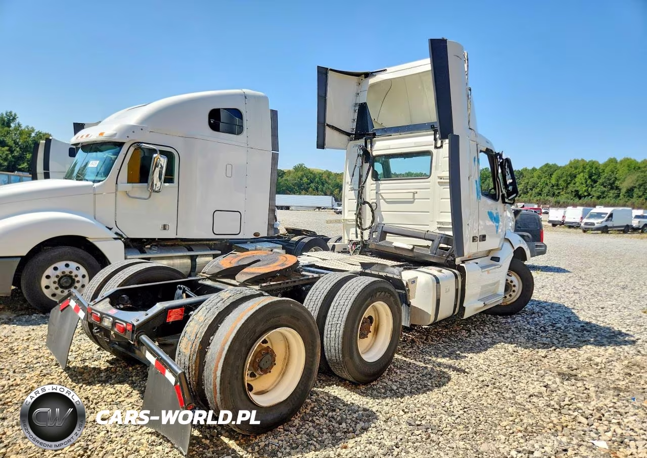 2024 Volvo Vnl Semi Truck VIN:4V4NC9EH6RN654943 - 3