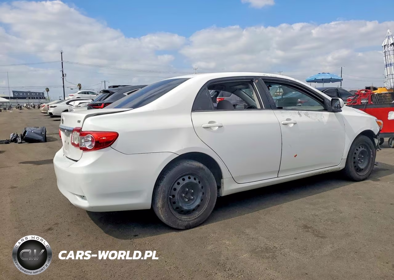 2012 Toyota Corolla Le VIN:2T1BU4EE6CC840061 - 3
