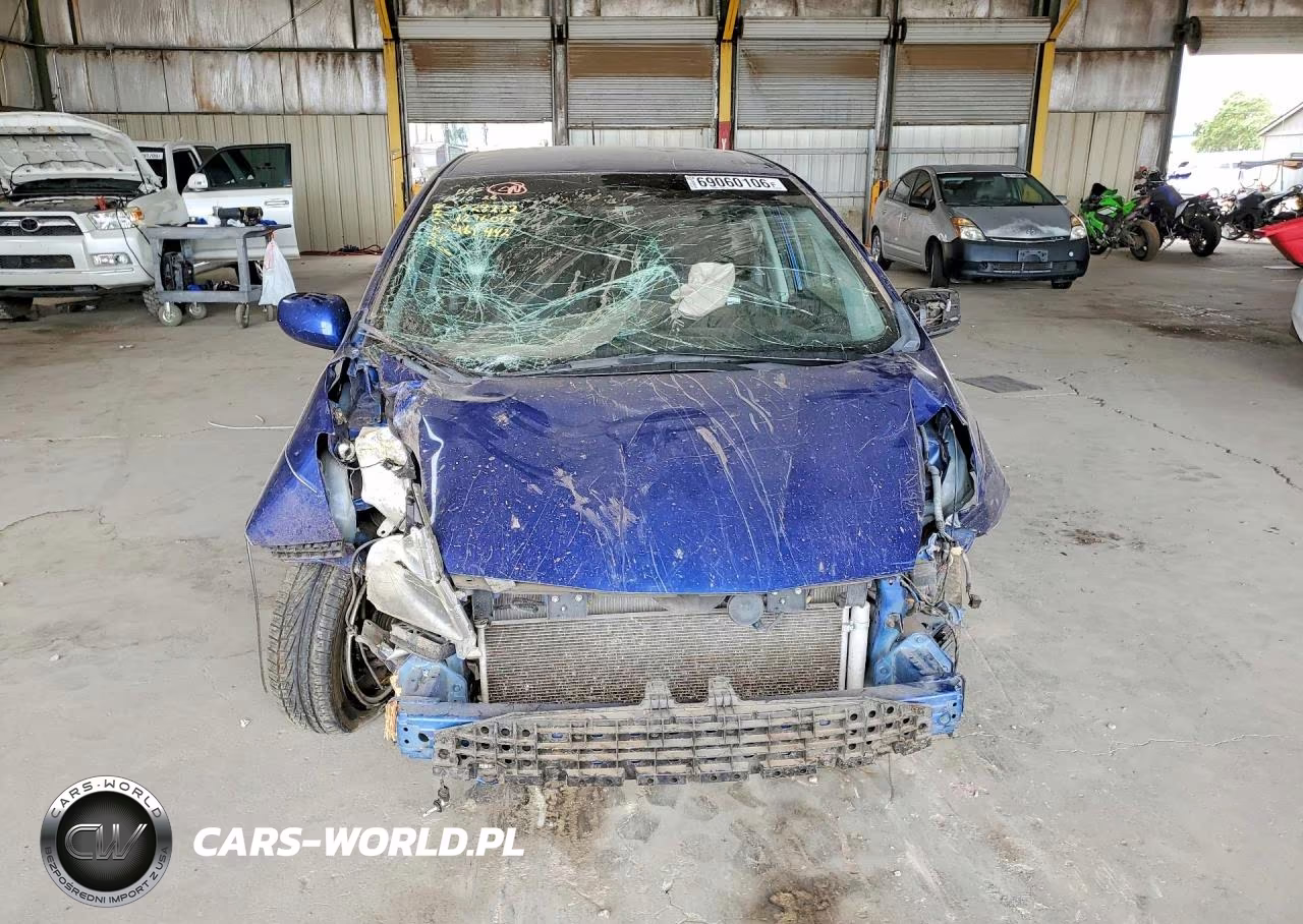 2010 Honda Fit Sport VIN:JHMGE8H42AS028232 - 5