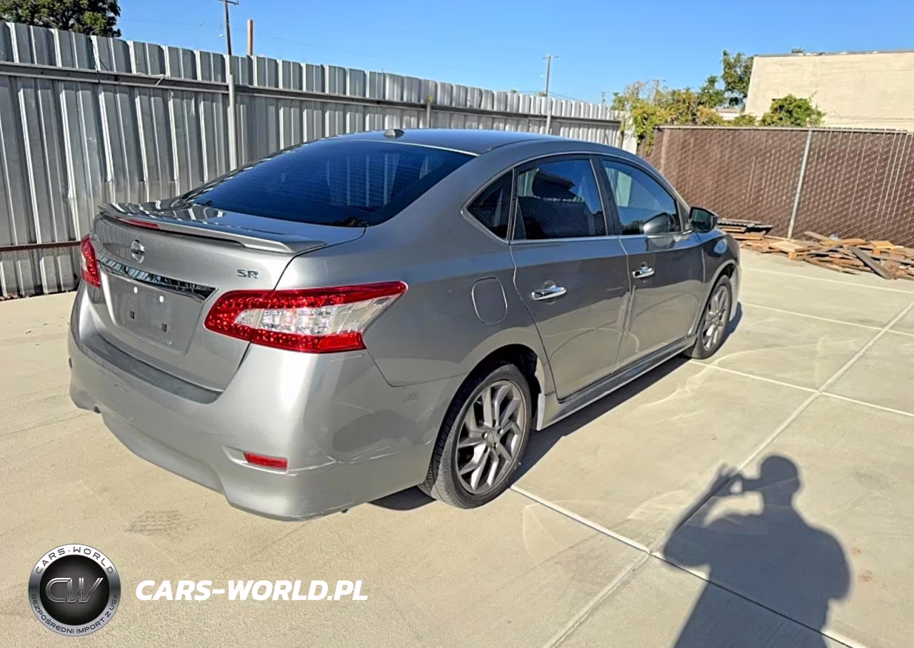 2013 Nissan Sentra Sr VIN:3N1AB7AP6DL790127 - 4