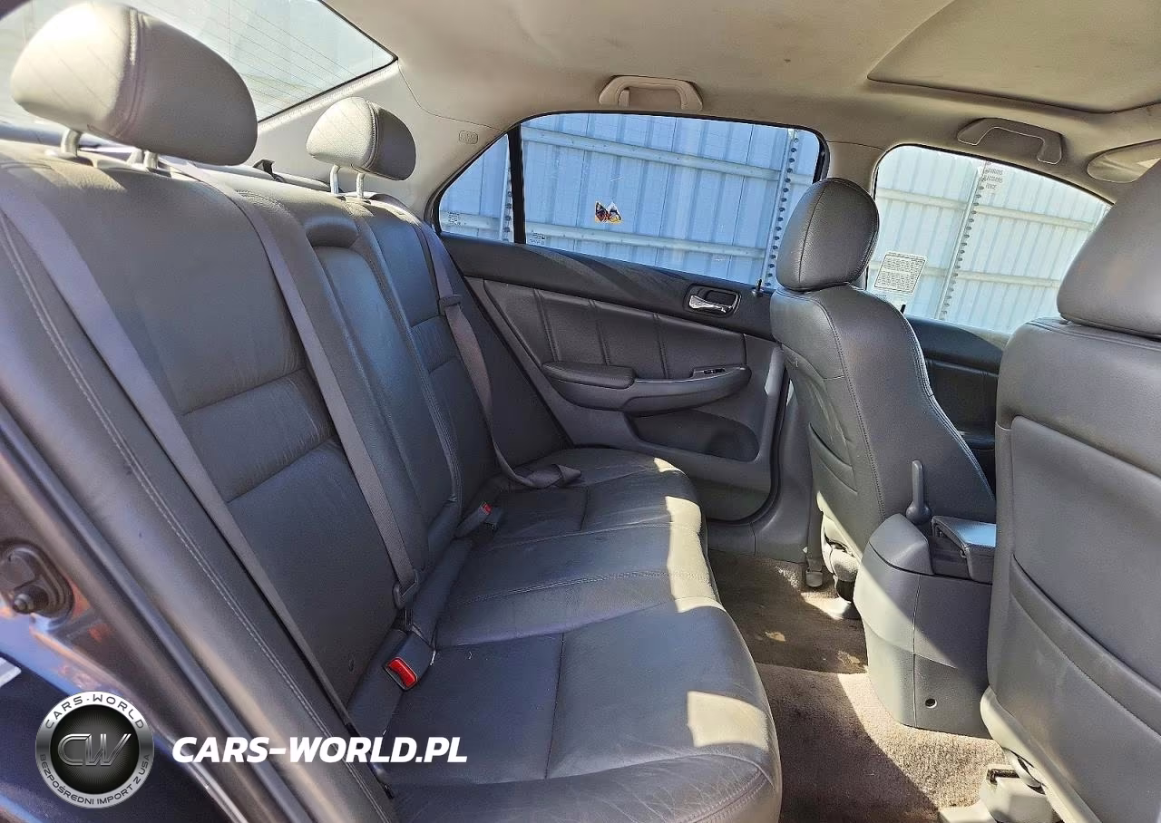 2007 Honda Accord Hybrid VIN:JHMCN36467C001817 - 10