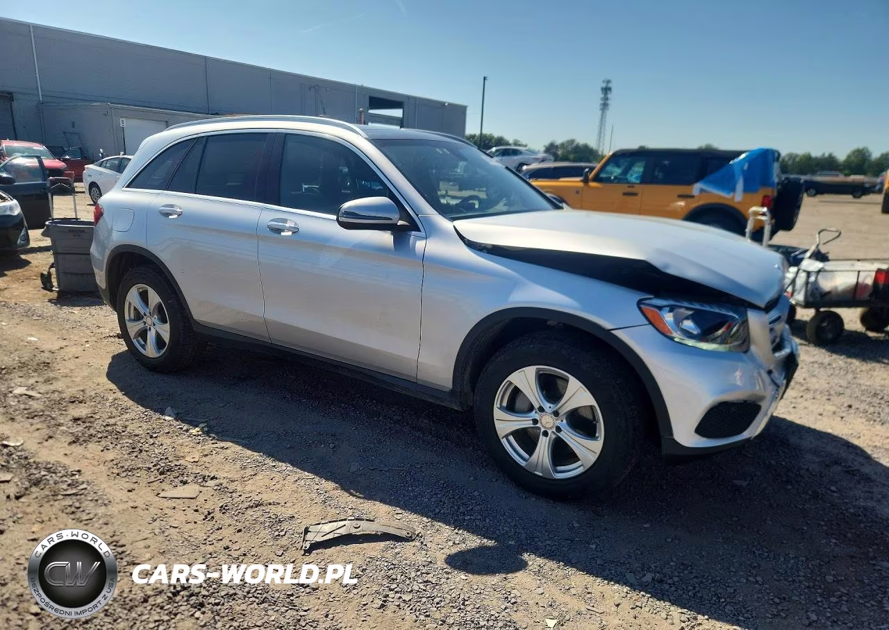 2017 Mercedes-Benz Glc 300 4Matic VIN:WDC0G4KB3HF134831 - 4