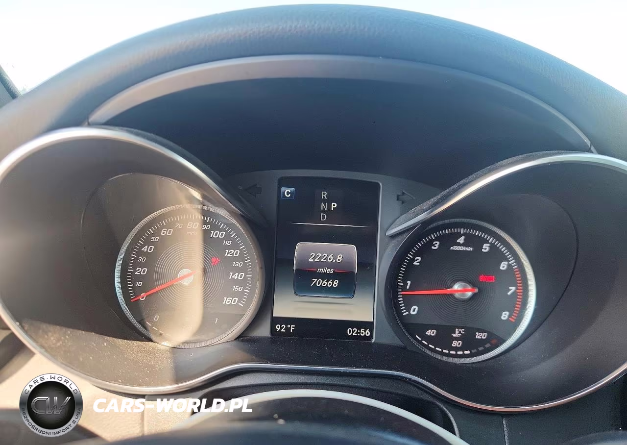 2017 Mercedes-Benz Glc 300 4Matic VIN:WDC0G4KB3HF134831 - 9