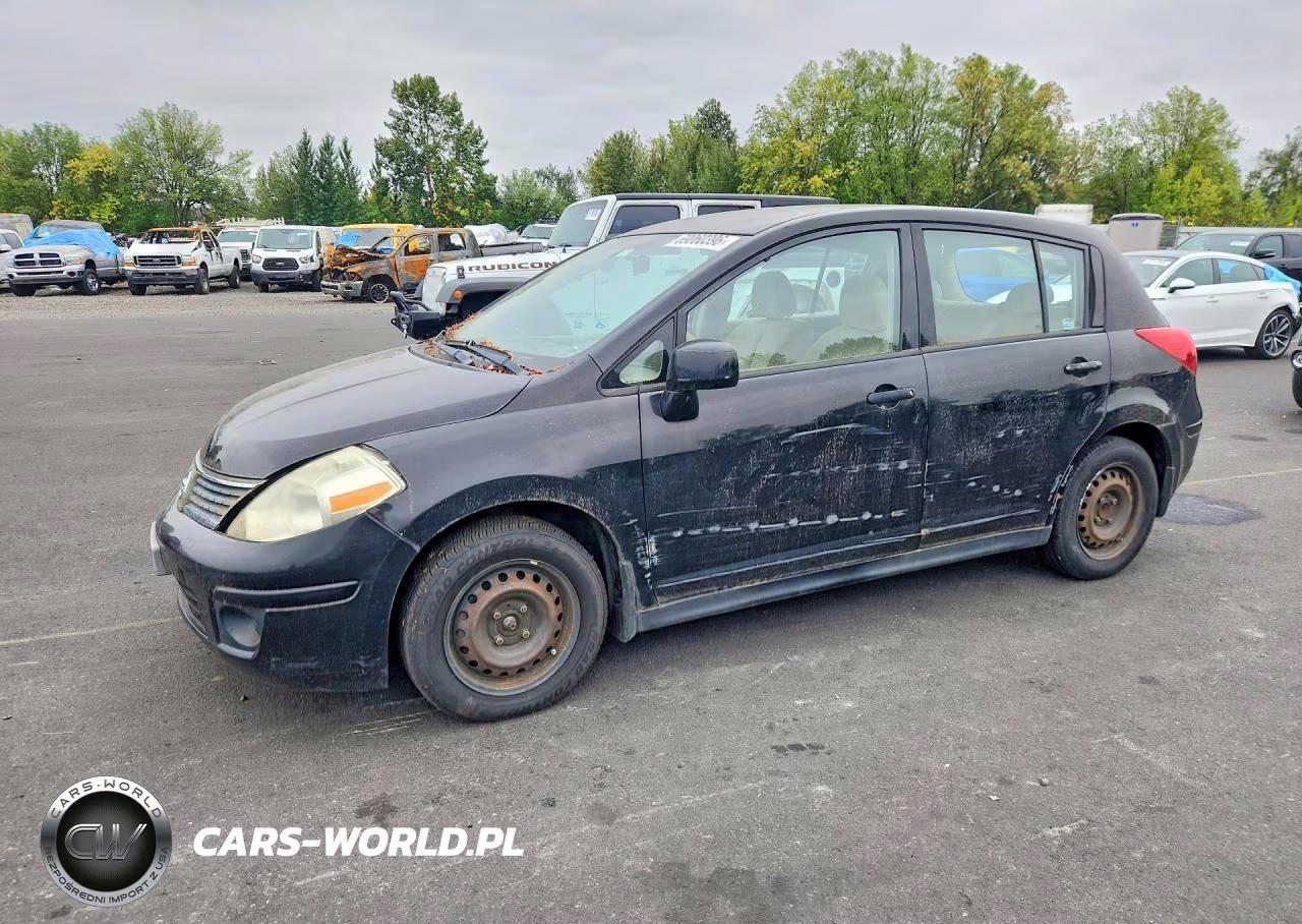 2009 Nissan Versa 1.8 S