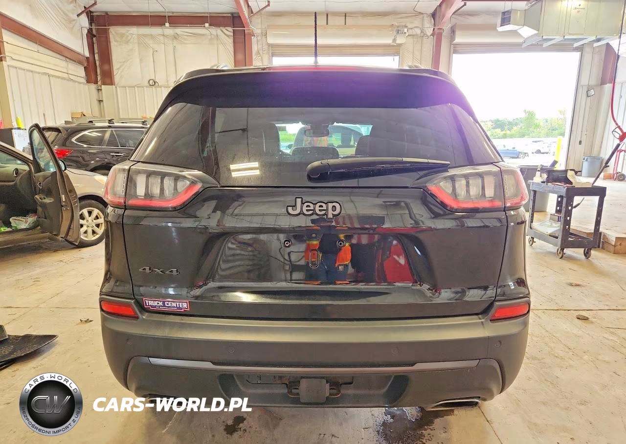 2021 Jeep Cherokee Latitude Lux VIN:1C4PJMMX0MD177883 - 6