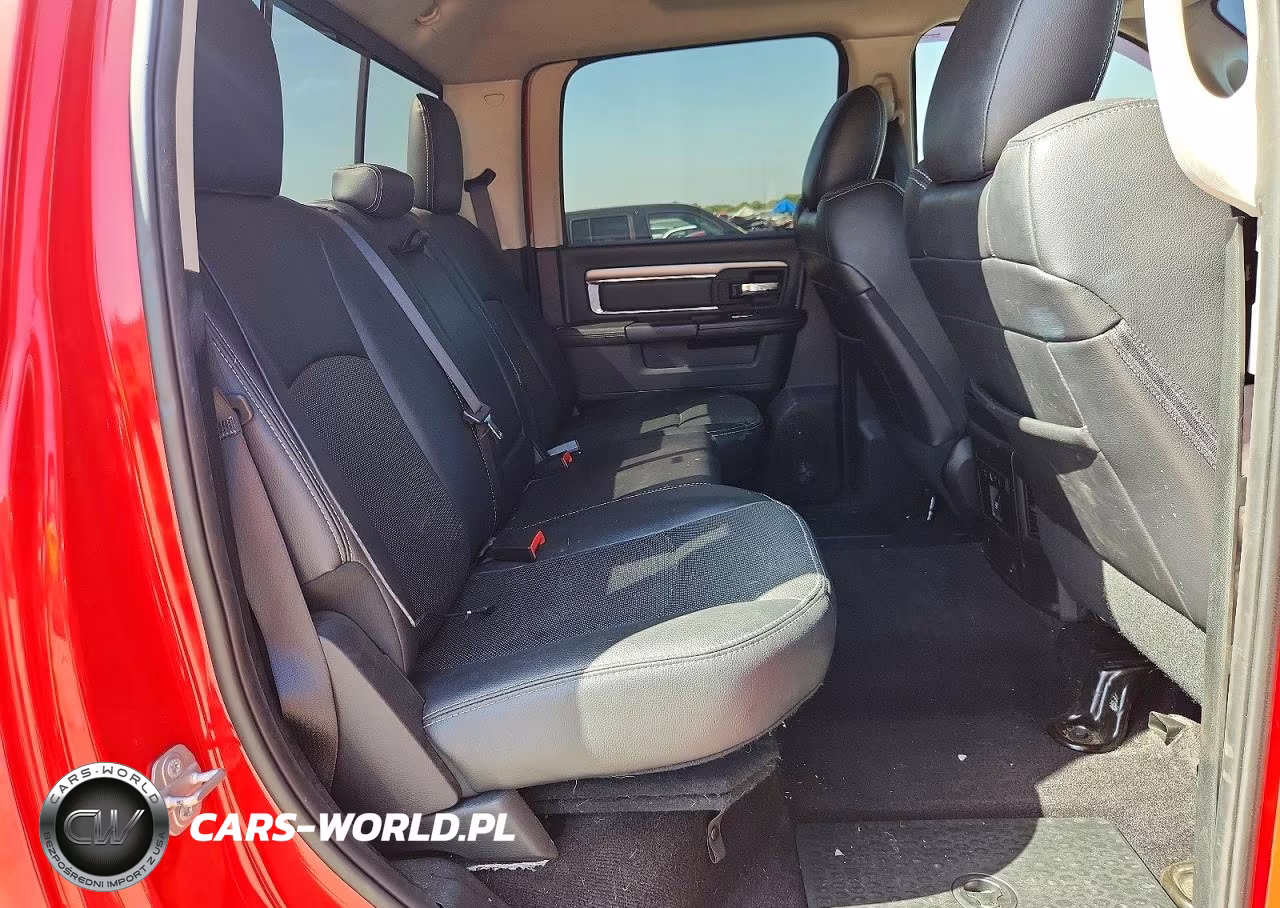 2017 Ram 1500 Sport VIN:1C6RR7MT9HS830025 - 10