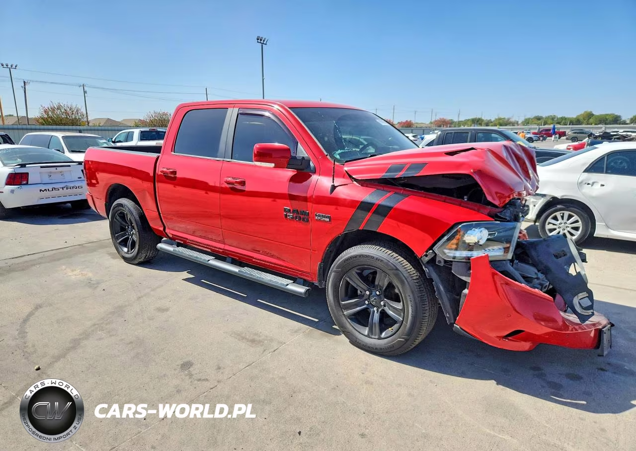 2017 Ram 1500 Sport VIN:1C6RR7MT9HS830025 - 4