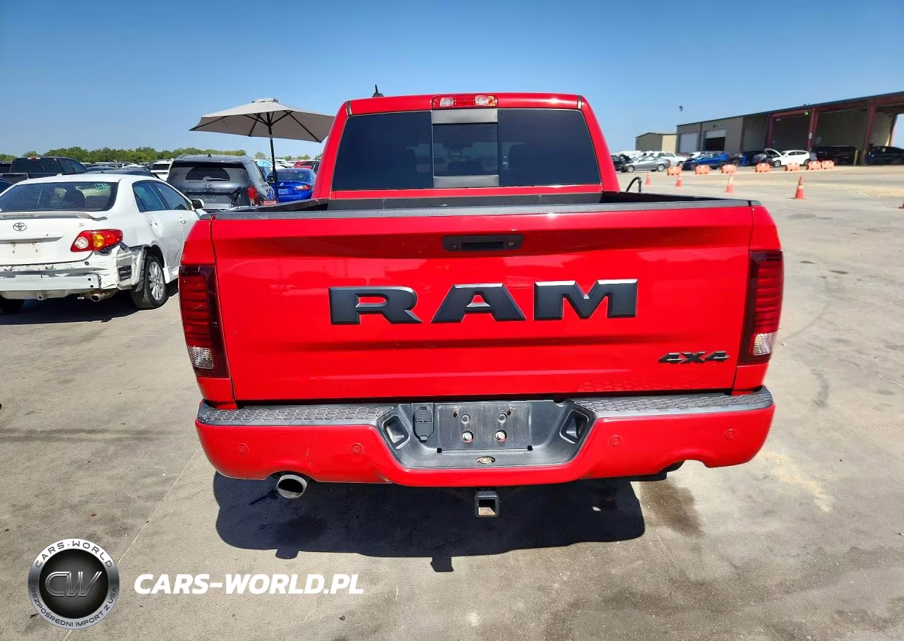 2017 Ram 1500 Sport VIN:1C6RR7MT9HS830025 - 6