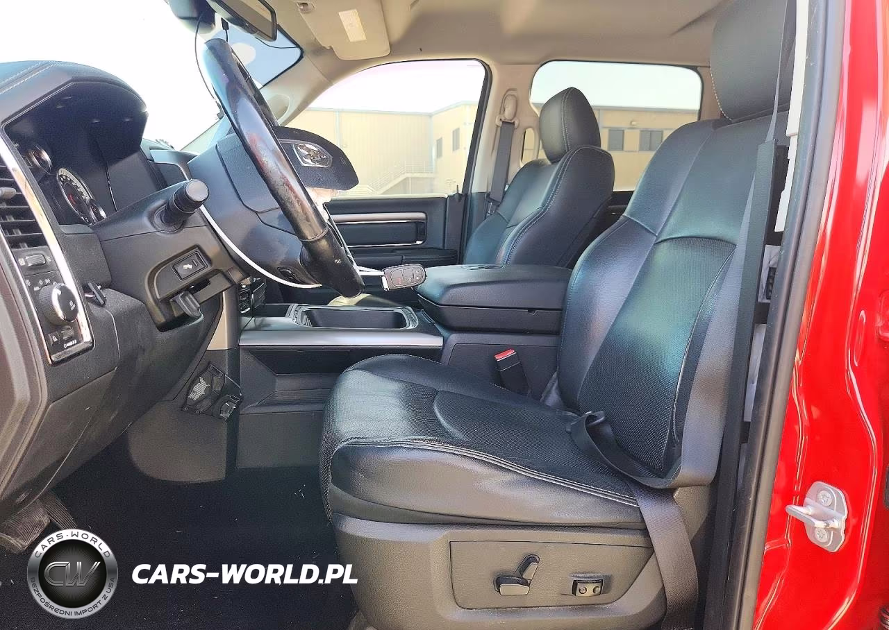 2017 Ram 1500 Sport VIN:1C6RR7MT9HS830025 - 7