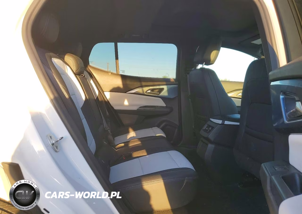 2025 Chevrolet Equinox Lt VIN:3GN7DLRP9SS179064 - 11
