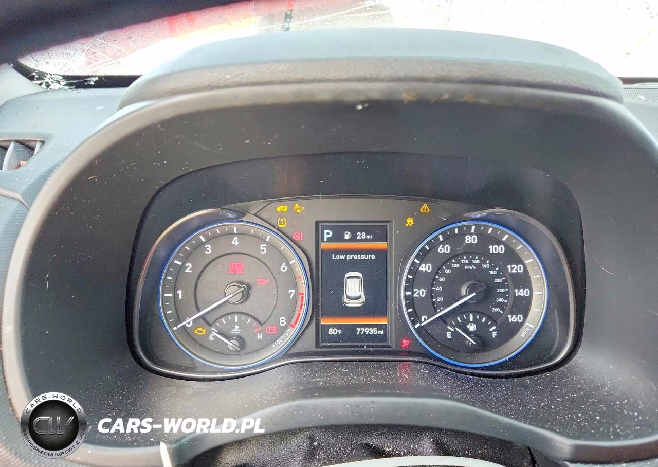 2020 Hyundai Kona Ultimate VIN:KM8K5CA52LU548631 - 9