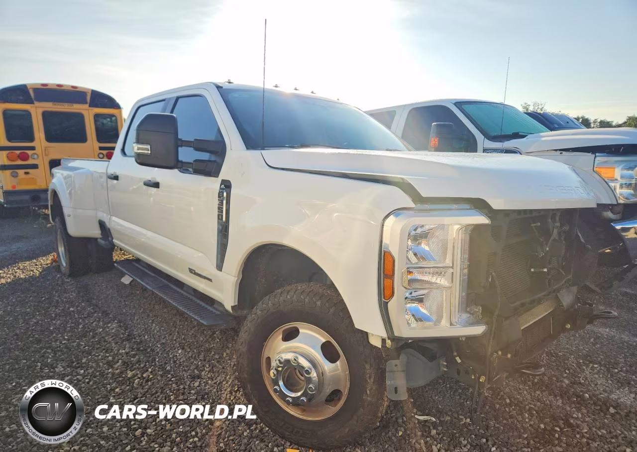 2024 Ford F350 Super Duty VIN:1FT8W3DT5REC29314 - 4