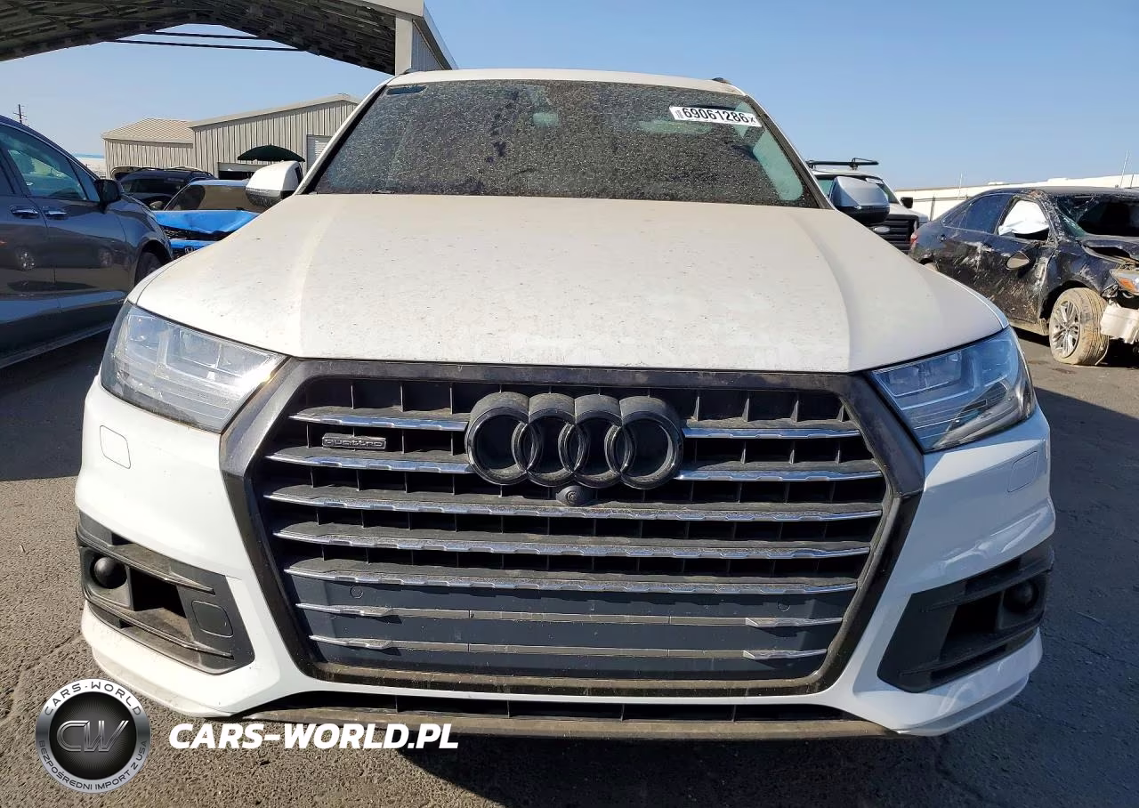 2018 Audi Q7 Prestige VIN:WA1VAAF79JD026131 - 5