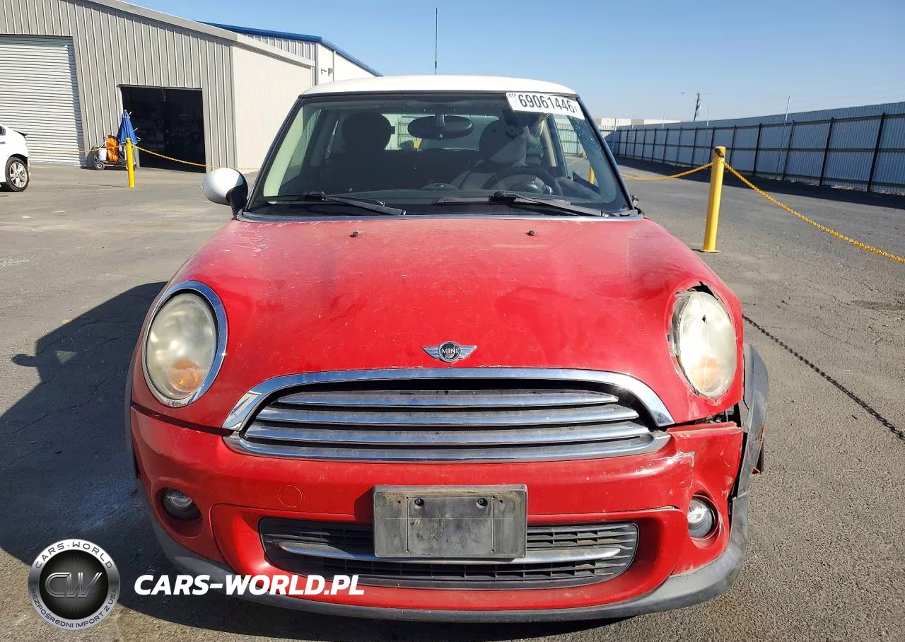 2011 Mini Cooper VIN:WMWSU3C51BT181808 - 5
