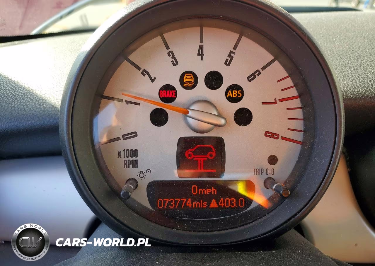 2011 Mini Cooper VIN:WMWSU3C51BT181808 - 9
