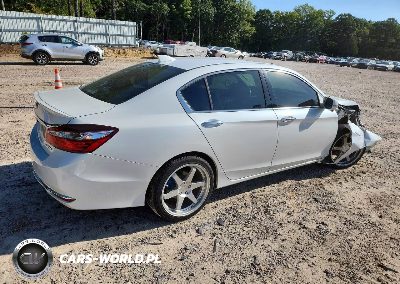 2017 Honda Accord Hybrid Exl VIN:JHMCR6F58HC029246 - 3