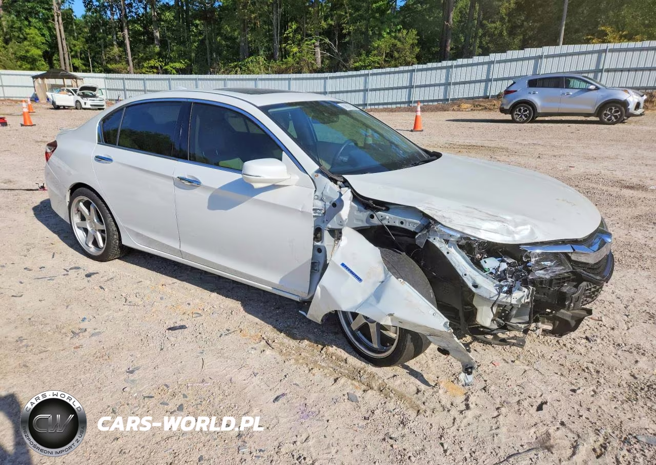 2017 Honda Accord Hybrid Exl VIN:JHMCR6F58HC029246 - 4