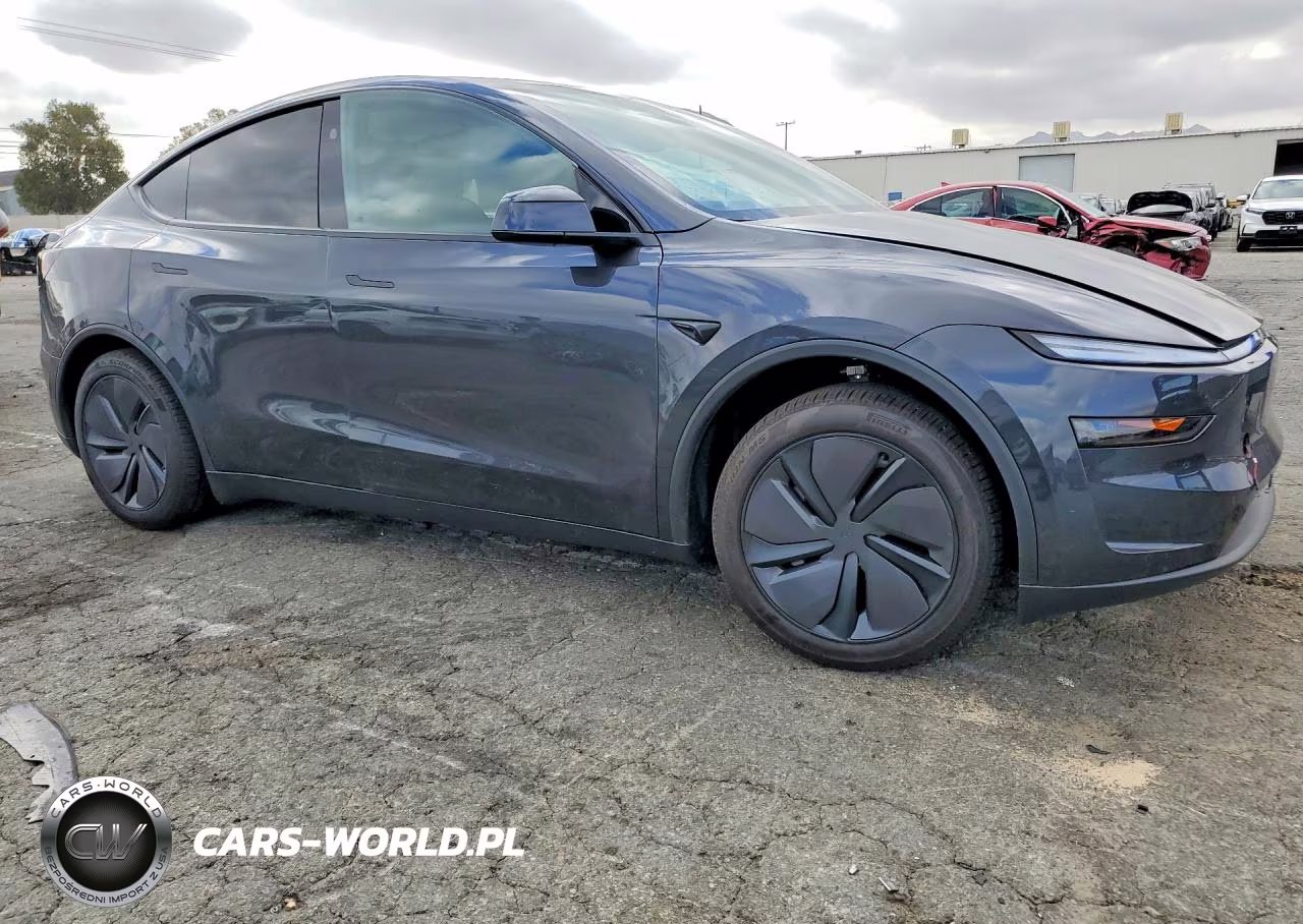 2026 Tesla Model Y VIN:7SAYGDED4TF680477 - 4