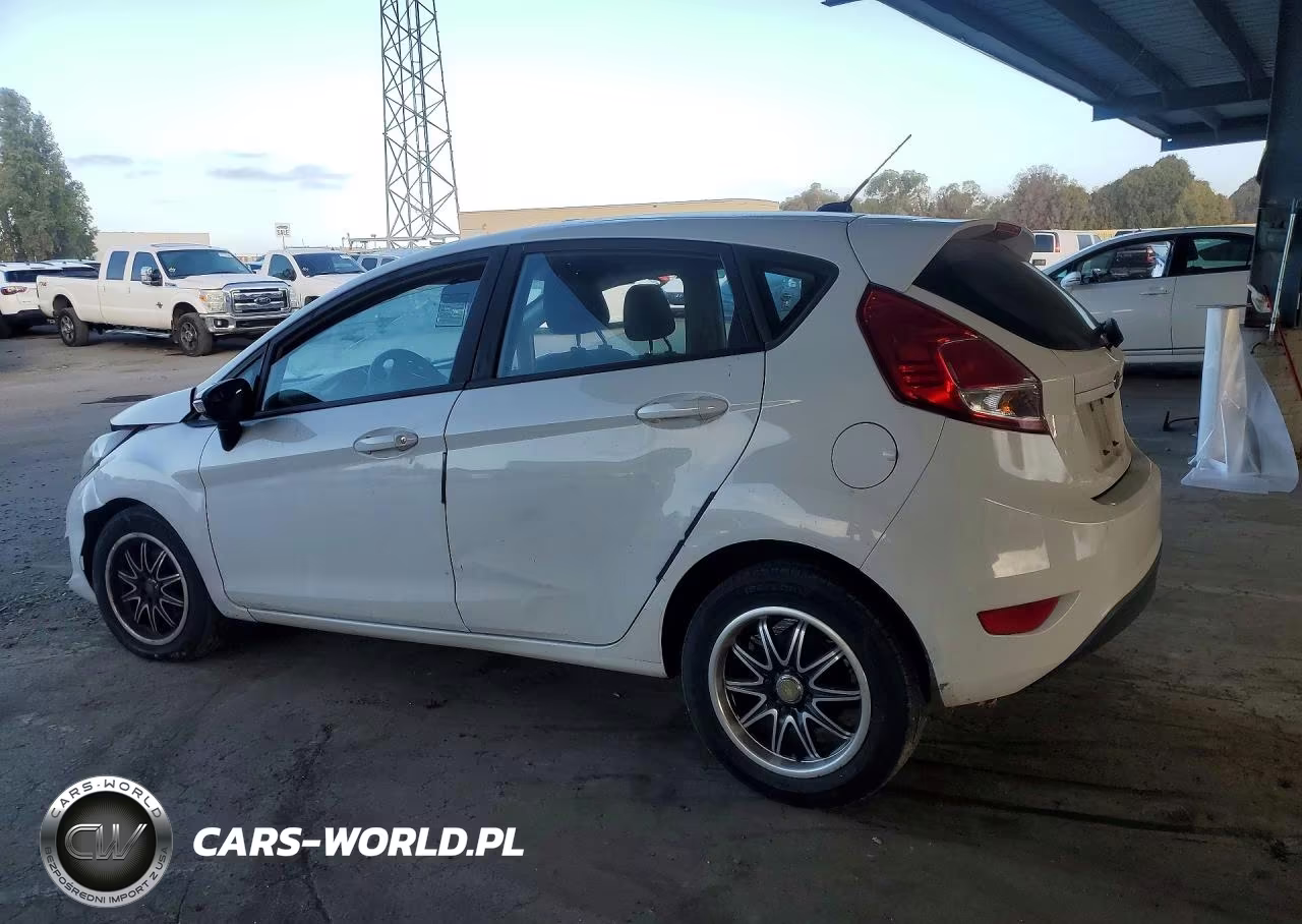 2018 Ford Fiesta S VIN:3FADP4TJ6JM147257 - 2