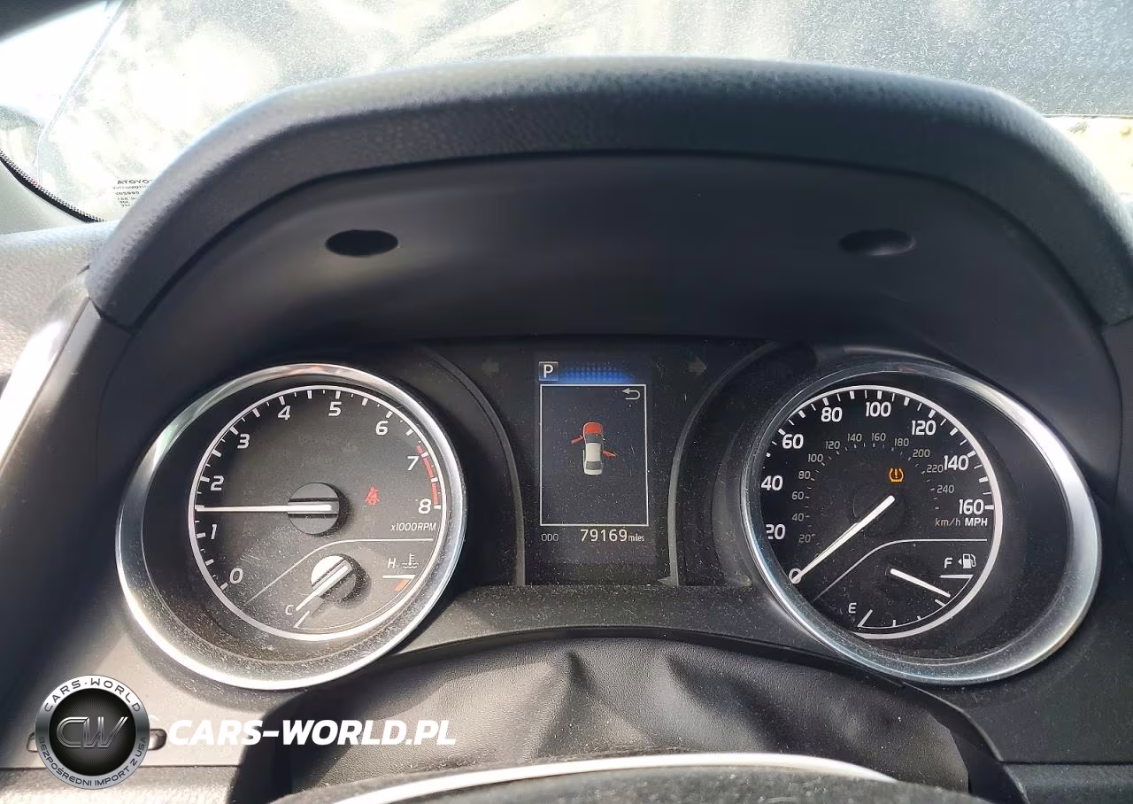 2018 Toyota Camry Se VIN:4T1B11HK3JU045201 - 9