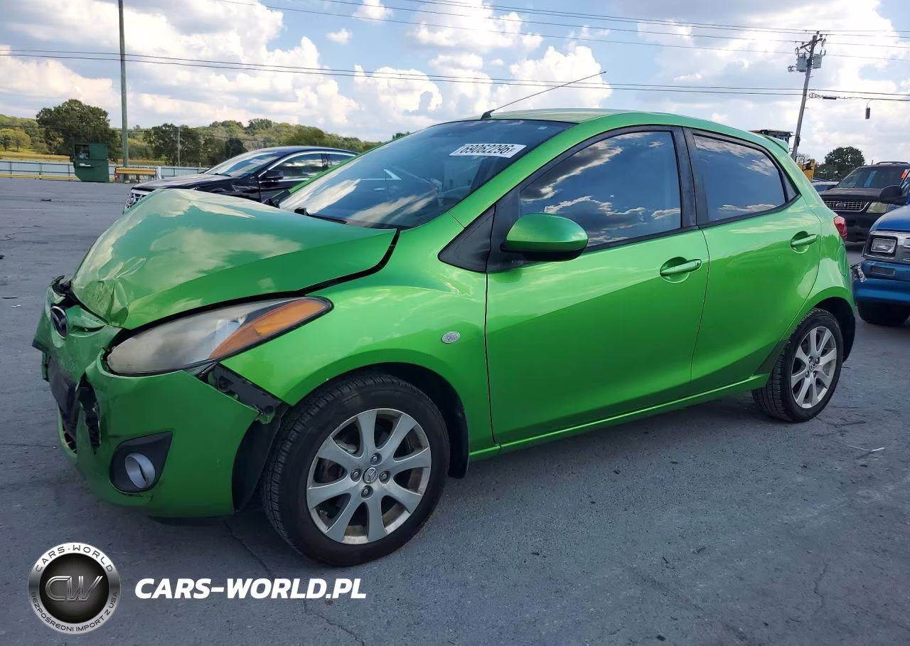 2011 Mazda Mazda2 – zdjęcie 1 z 13