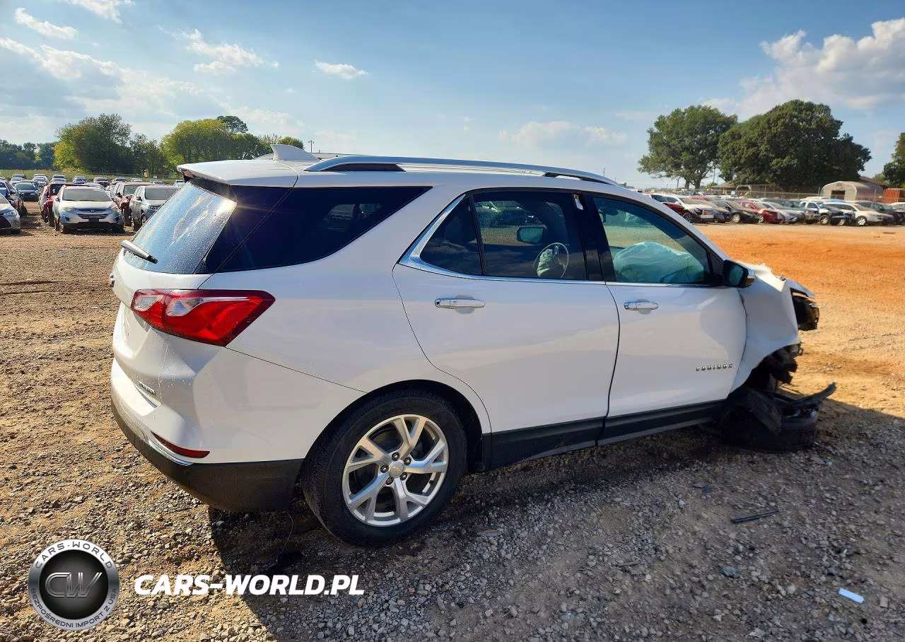 2018 Chevrolet Equinox Premier VIN:2GNAXMEV1J6188197 - 3