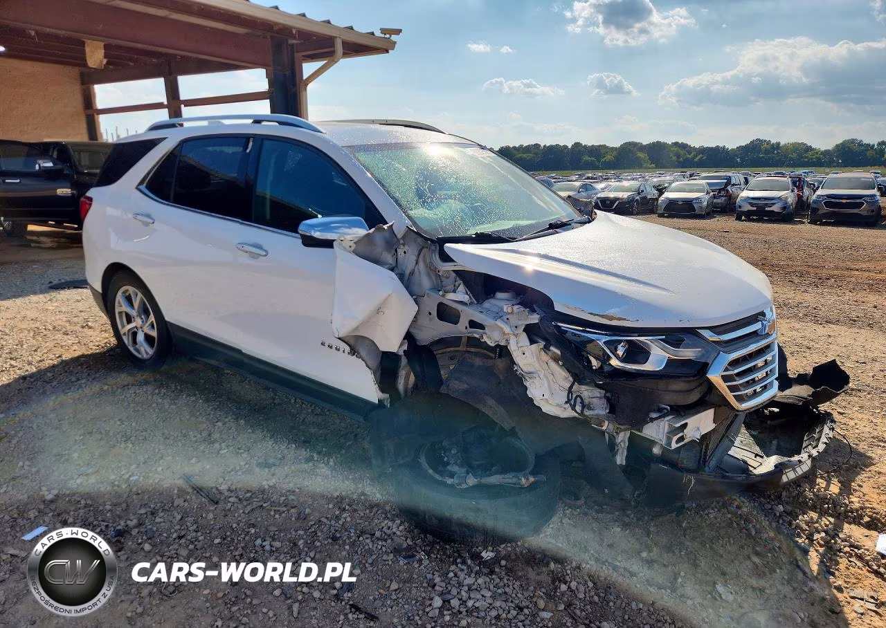2018 Chevrolet Equinox Premier VIN:2GNAXMEV1J6188197 - 4