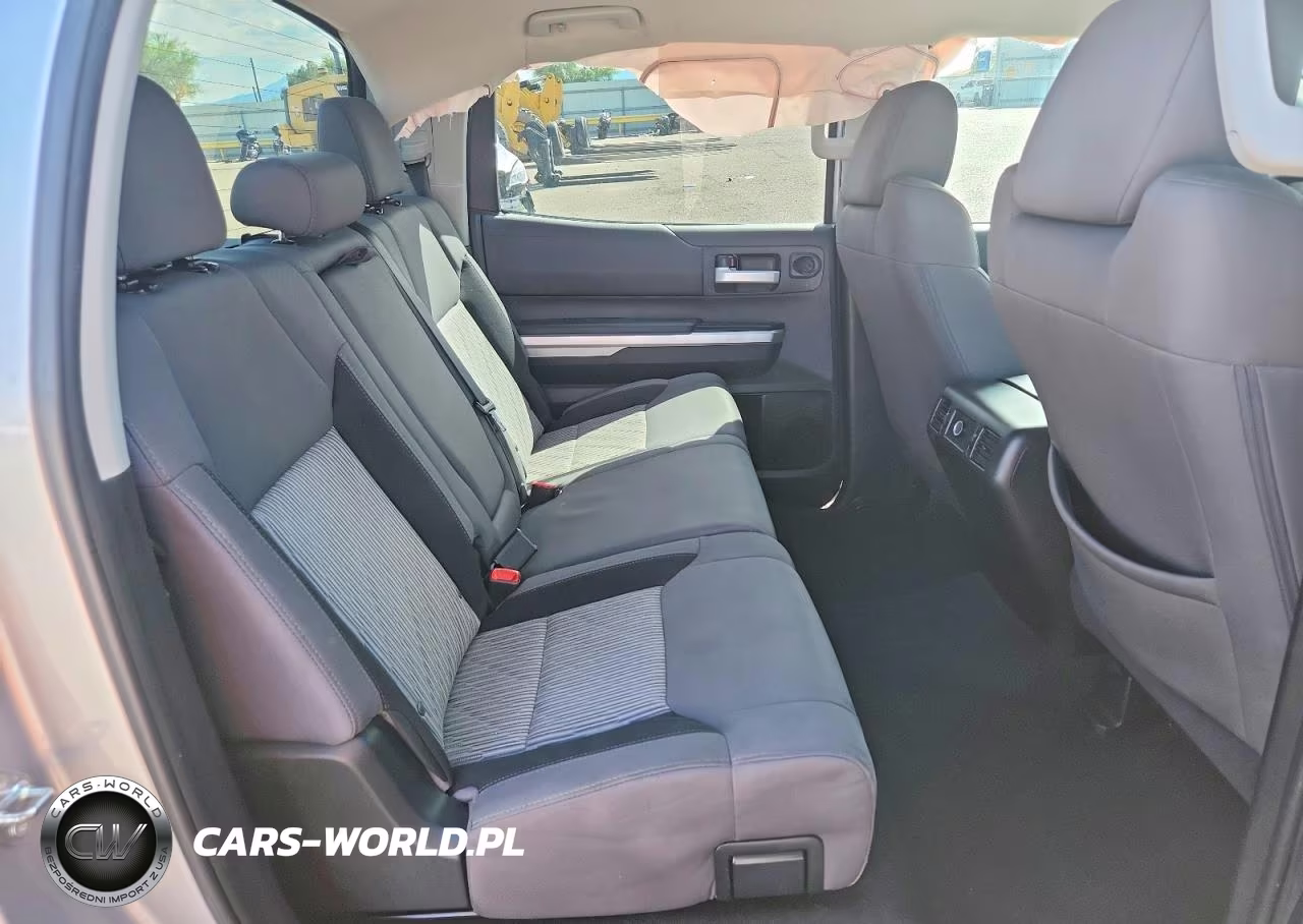 2016 Toyota Tundra Crewmax Sr5 VIN:5TFDM5F13GX064893 - 10