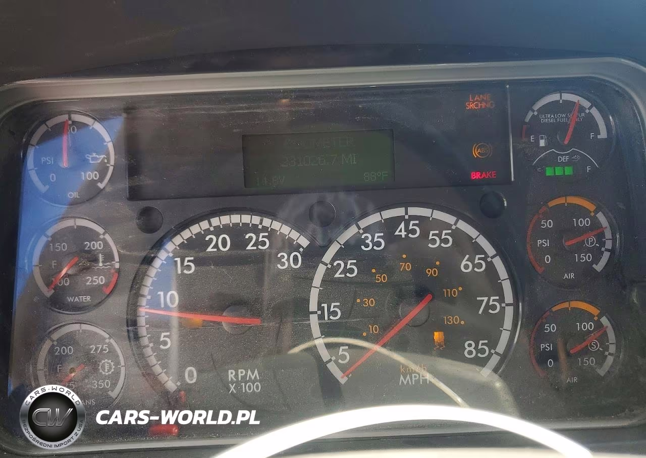 2019 Freightliner M2 106 Medium Duty VIN:1FVACXD27KHKT5682 - 9