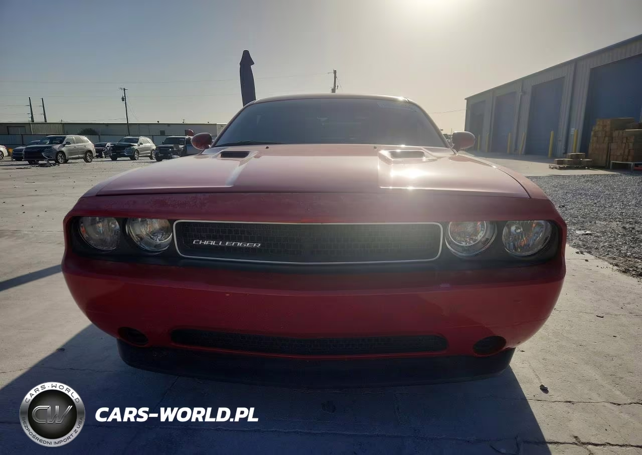 2012 Dodge Challenger Sxt VIN:2C3CDYAG8CH233155 - 5