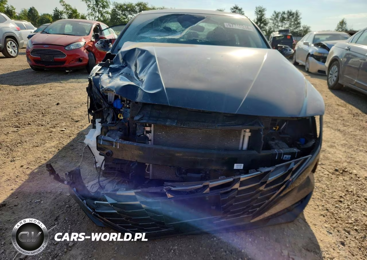 2023 Hyundai Elantra Limited VIN:KMHLN4AJ3PU069485 - 5