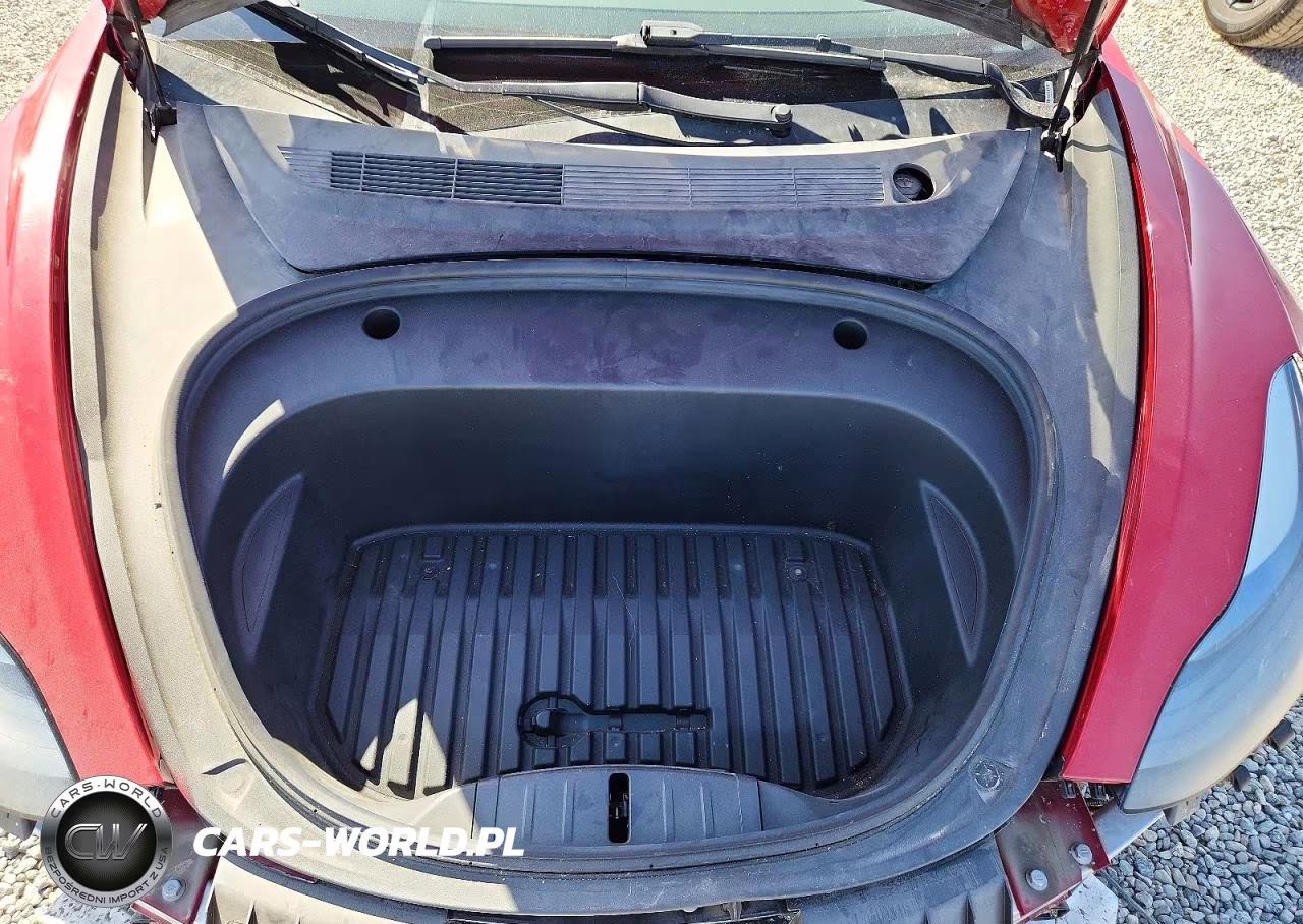 2023 Tesla Model 3 VIN:5YJ3E1EAXPF433469 - 11